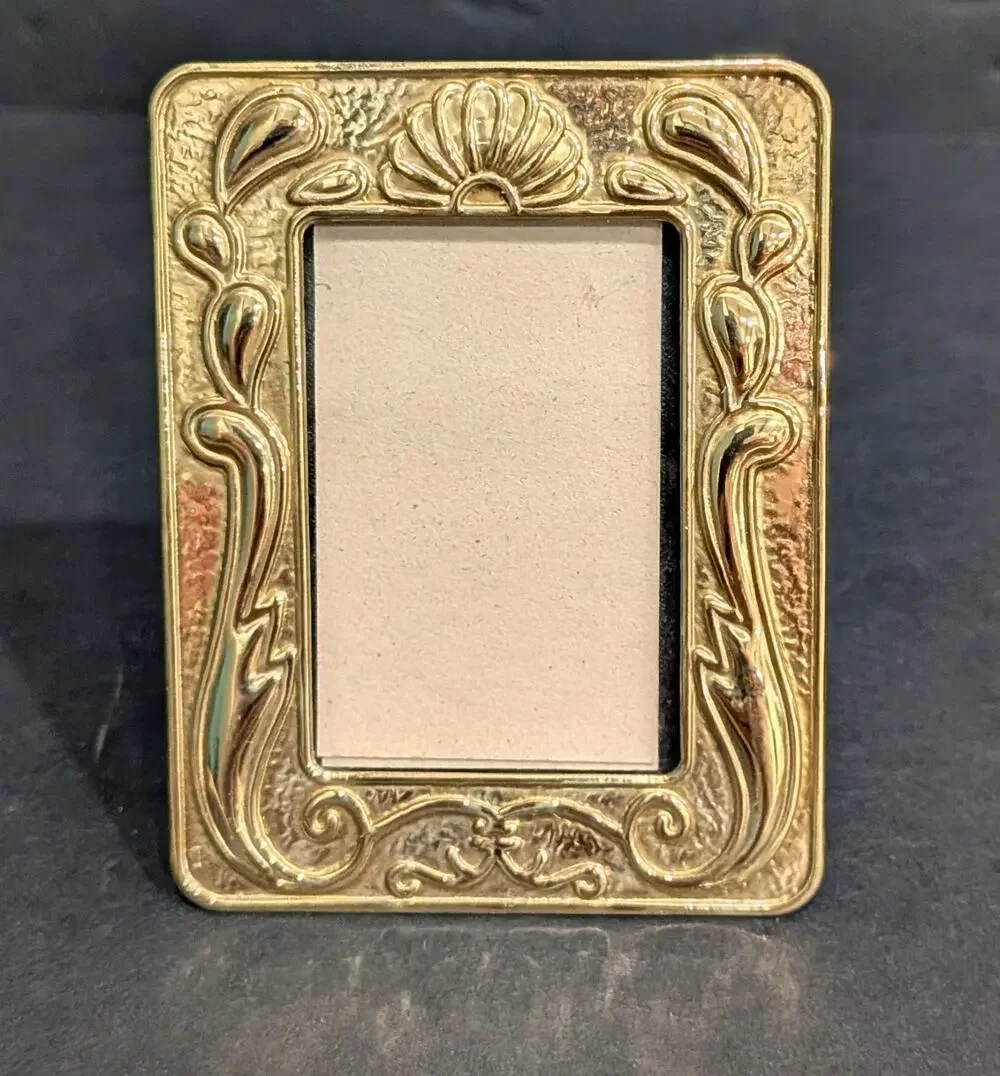 Vintage Ornate Brass Miniature Photo Frame Scallop Shell Art Nouveau Style